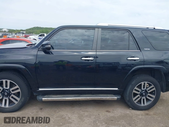 2016 Toyota 4Runner Limited with VIN JTEBU5JR8G5386084, listed as a IAAI auction lot 42017386 with 86,272 mi miles and . Bid and sale history available at DreamBid. Image 15.
