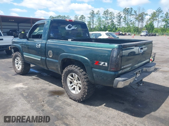 2004 Chevrolet Silverado 1500 Z71 with VIN 1GCEK14T04Z325260, listed as a IAAI auction lot 42040136 with 129,346 mi miles. Bid and sale history available at carsss.com. Image 3.