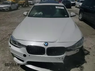 2017 BMW 3 Series 330i xDrive with VIN WBA8D9C35HA005814, listed as a Copart auction lot 56299215 with 100,855 mi miles and Salvage title. Bid and sale history available at DreamBid. Image 13.