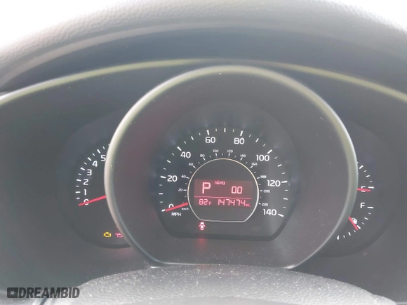 2019 Kia Soul with VIN KNDJN2A23K7673604, listed as a IAAI auction lot 42113528 with 147,474 mi miles. Bid and sale history available at carsss.com. Image 7.