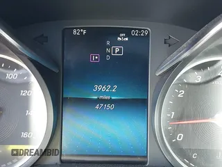 2019 Mercedes-Benz C 300 с VIN 55SWF8EB4KU314142, выставлен на аукционе IAAI как лот 41999022 с пробегом 47 150 миль миль и . История ставок и продаж доступна на DreamBid. Изображение 16.