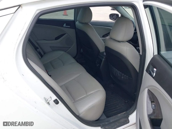 2015 Kia Optima EX with VIN 5XXGN4A76FG491572, listed as a IAAI auction lot 41940147 with 119,770 mi miles. Bid and sale history available at carsss.com. Image 8.