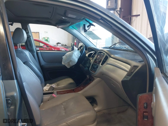 2007 Toyota Highlander w/3rd Row with VIN JTEEP21A670220737, listed as a IAAI auction lot 41735805 with 217,994 mi miles. Bid and sale history available at carsss.com. Image 5.