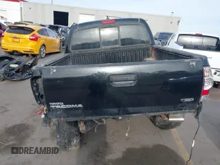 2013 Toyota Tacoma with VIN 5TFLU4EN9DX073331, listed as a IAAI auction lot 42123968 with 145,879 mi miles and . Bid and sale history available at DreamBid. Image 16.