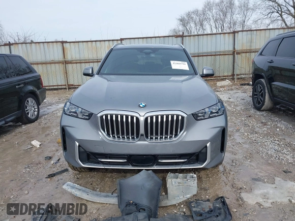 2025 BMW X5 xDrive40i with VIN 5UX23EU02S9X44610, listed as a IAAI auction lot 41469794 with 1,964 mi miles. Bid and sale history available at carsss.com. Image 13.