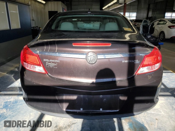 2011 Buick Regal CXL RL1 with VIN W04GN5EC1B1075541, listed as a Copart auction lot 89269135 with 238,742 mi miles and Clean Title. Bid and sale history available at carsss.com. Image 6.