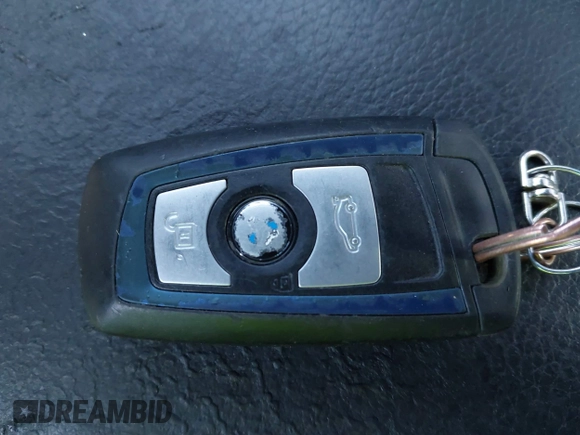 2015 BMW 4 Series 428i с VIN WBA3N3C52FK231502, выставлен на аукционе IAAI как лот 41879256 с пробегом 142 069 миль миль и . История ставок и продаж доступна на DreamBid. Изображение 11.
