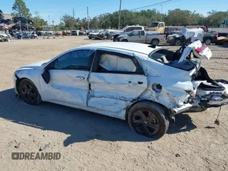 2022 Hyundai Elantra SEL z VIN 5NPLS4AG5NH070288, wystawiony jako IAAI lot #41253844 z przebiegiem 47 155 mil mil oraz . Historia ofert i sprzedaży dostępna na DreamBid. Obrazek 15.
