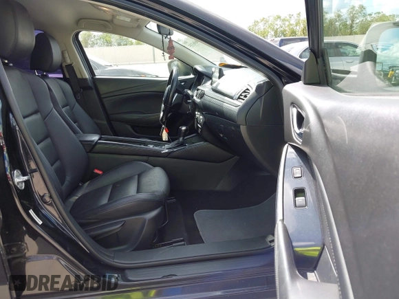 2016 Mazda Mazda6 i Touring with VIN JM1GJ1V53G1430339, listed as a IAAI auction lot 40696335 with 88,433 mi miles. Bid and sale history available at carsss.com. Image 5.