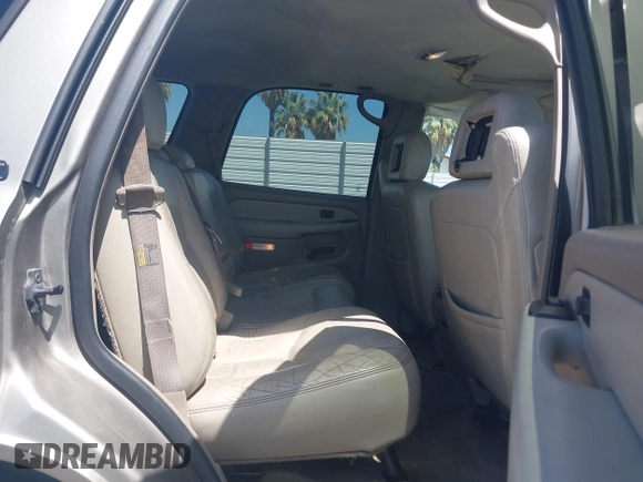 2003 Chevrolet Tahoe LS с VIN 1GNEC13T03R104147, выставлен на аукционе IAAI как лот 42100263 с пробегом 188 249 миль миль и . История ставок и продаж доступна на DreamBid. Изображение 8.