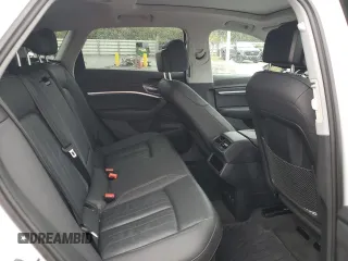 2022 Audi e-tron Premium with VIN WA1AAAGE9NB038342, listed as a Copart auction lot 46429375 with 39,636 mi miles and Non Repairable. Bid and sale history available at DreamBid. Image 11.