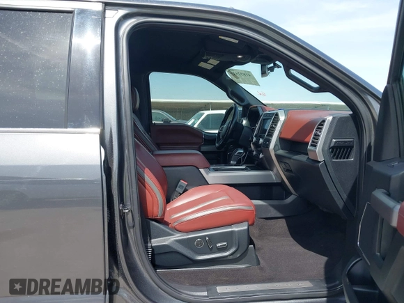 2020 Ford F-150 XL z VIN 1FTFW1E42LFB47223, wystawiony jako IAAI lot #41832415 z przebiegiem 117 642 mil mil oraz . Historia ofert i sprzedaży dostępna na DreamBid. Obrazek 5.