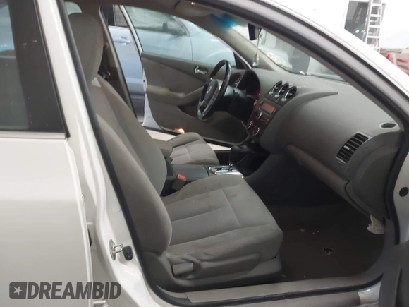 2012 Nissan Altima S z VIN 1N4AL2AP7CC136833, wystawiony jako IAAI lot #41566783 z przebiegiem 160 957 mil mil oraz . Historia ofert i sprzedaży dostępna na DreamBid. Obrazek 5.