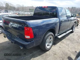 2014 Ram 1500 Express z VIN 1C6RR6KT0ES204081, wystawiony jako IAAI lot #41837967 z przebiegiem 169 256 mil mil oraz . Historia ofert i sprzedaży dostępna na DreamBid. Obrazek 4.