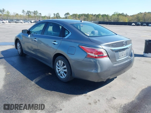 2015 Nissan Altima 2.5 S with VIN 1N4AL3AP0FC452682, listed as a IAAI auction lot 41872360 with 187,247 mi miles. Bid and sale history available at carsss.com. Image 3.