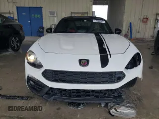 2017 FIAT 124 Spider Lusso with VIN JC1NFAEK6H0119071, listed as a Copart auction lot 52092965 with 79,803 mi miles and Salvage title. Bid and sale history available at DreamBid. Image 5.