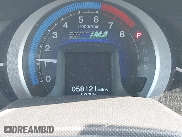2010 Honda Insight EX with VIN JHMZE2H72AS015870, listed as a IAAI auction lot 42762384 with 58,121 mi miles and . Bid and sale history available at DreamBid. Image 7.