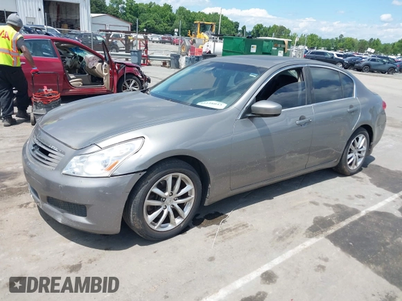 2009 Infiniti G37 Journey with VIN JNKCV61E99M011711, listed as a IAAI auction lot 42228043 with 198,485 mi miles and . Bid and sale history available at DreamBid. Image 2.