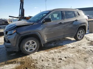 2022 Jeep Compass Sport с VIN 3C4NJDABXNT120425, выставлен на аукционе Copart как лот 47820955 с пробегом 80 527 миль миль и Списание • Salvage title. История ставок и продаж доступна на DreamBid. Изображение 1.