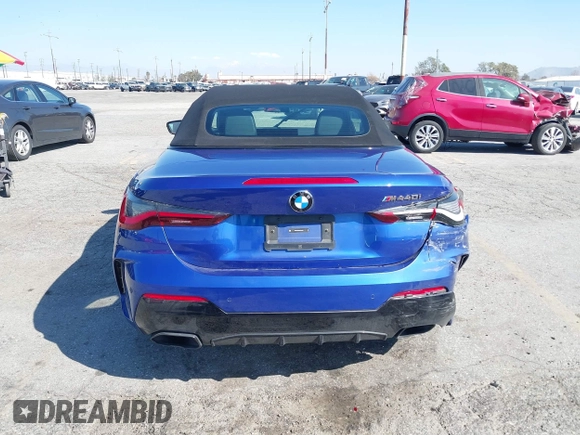 2024 BMW 4 Series M440i with VIN WBA53AT0XRCP24298, listed as a IAAI auction lot 41648187 with Not Provided miles and . Bid and sale history available at carsss.com. Image 17.