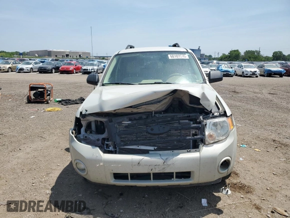 2008 Ford Escape XLT with VIN 1FMCU93198KE67763, listed as a Copart auction lot 60103005 with 147,075 mi miles and Salvage title. Bid and sale history available at DreamBid. Image 5.