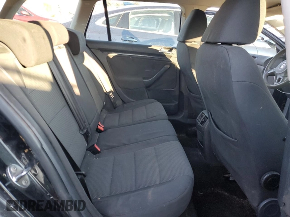 2010 Volkswagen Jetta S с VIN 3VWKZ7AJ0AM682601, выставлен на аукционе Copart как лот 88994625 с пробегом 176 008 миль миль и Чистый • Clean title. История ставок и продаж доступна на DreamBid. Изображение 10.