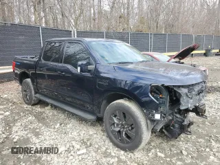 2023 Ford F-150 Lightning Pro z VIN 1FT6W1EV2PWG06829, wystawiony jako Copart lot #45875915 z przebiegiem 30 021 mil mil oraz Szkoda całkowita • Salvage title. Historia ofert i sprzedaży dostępna na DreamBid. Obrazek 4.