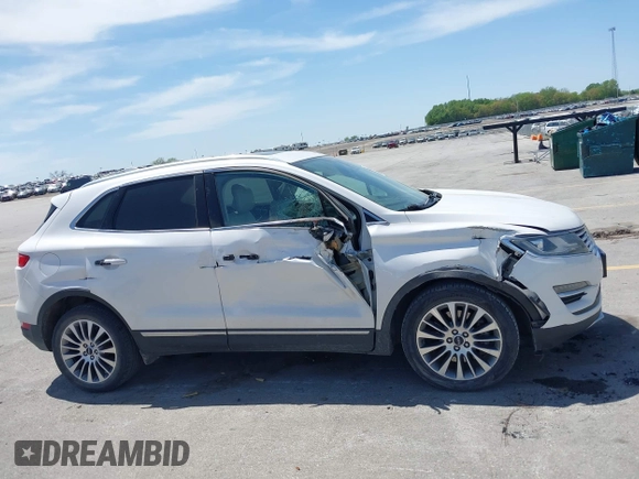 2017 Lincoln MKC Reserve with VIN 5LMTJ3DH6HUL13417, listed as a IAAI auction lot 42231525 with 150,762 mi miles and . Bid and sale history available at DreamBid. Image 13.