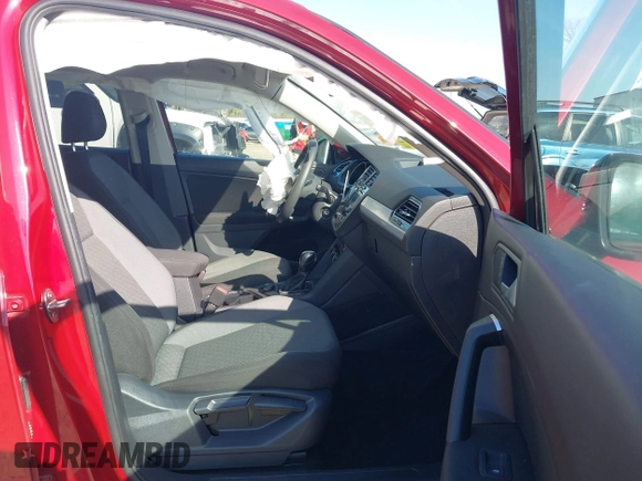 2019 Volkswagen Tiguan S с VIN 3VV0B7AX6KM095423, выставлен на аукционе IAAI как лот 41933684 с пробегом 82 615 миль миль и . История ставок и продаж доступна на DreamBid. Изображение 5.