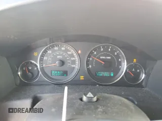 2007 Jeep Commander Sport with VIN 1J8HG48K07C684965, listed as a Copart auction lot 58061005 with 208,951 mi miles and Salvage title. Bid and sale history available at DreamBid. Image 9.