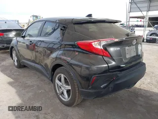 2019 Toyota C-HR XLE with VIN JTNKHMBX4K1032039, listed as a IAAI auction lot 41365721 with 96,194 mi miles. Bid and sale history available at carsss.com. Image 3.
