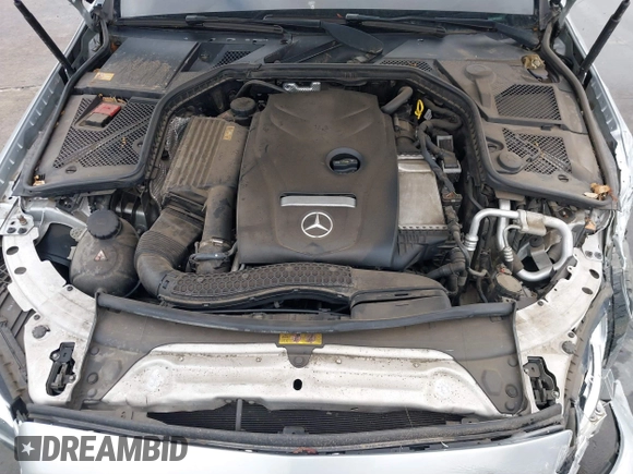 2015 Mercedes-Benz C 300 z VIN 55SWF4JB0FU094227, wystawiony jako IAAI lot #41043240 z przebiegiem 99 337 mil mil oraz . Historia ofert i sprzedaży dostępna na DreamBid. Obrazek 10.