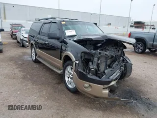 2014 Ford Expedition EL XLT with VIN 1FMJK1H55EEF13111, listed as a IAAI auction lot 41748977 with 261,286 mi miles. Bid and sale history available at carsss.com. Image 1.