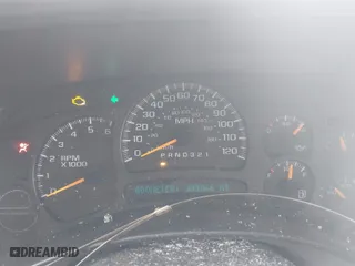 2006 Chevrolet Silverado 1500 LT1 with VIN 2GCEC13T361144888, listed as a IAAI auction lot 41284010 with 308,066 mi miles. Bid and sale history available at carsss.com. Image 7.