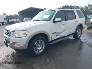 2008 Ford Explorer Eddie Bauer with VIN 1FMEU74E68UA47414, listed as a IAAI auction lot 41913886 with 135,349 mi miles. Bid and sale history available at carsss.com. Image 2.