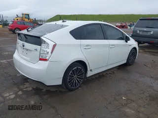2011 Toyota Prius I with VIN JTDKN3DU2B0256023, listed as a IAAI auction lot 41979784 with Not Provided miles. Bid and sale history available at carsss.com. Image 4.