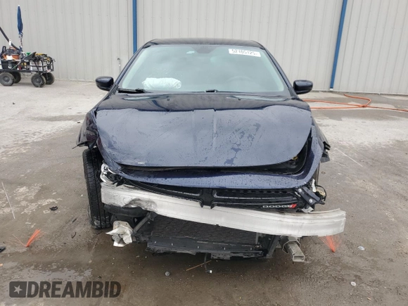 2015 Dodge Dart SXT z VIN 1C3CDFBB8FD277116, wystawiony jako Copart lot #52105125 z przebiegiem 100 552 mil mil oraz Szkoda całkowita • Salvage title. Historia ofert i sprzedaży dostępna na DreamBid. Obrazek 5.