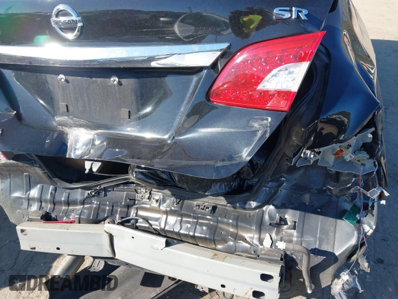 2015 Nissan Sentra SV with VIN 3N1AB7AP0FY341466, listed as a IAAI auction lot 41773483 with 105,312 mi miles and . Bid and sale history available at DreamBid. Image 6.