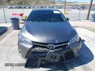 2015 Toyota Camry XLE z VIN 4T1BF1FK8FU979706, wystawiony jako IAAI lot #42298995 z przebiegiem 95 553 mil mil oraz . Historia ofert i sprzedaży dostępna na DreamBid. Obrazek 12.