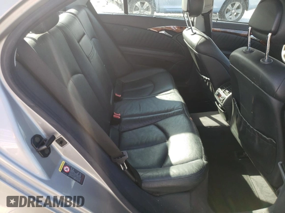2004 Mercedes-Benz E-Class 5.0L with VIN WDBUF70JX4A398172, listed as a Copart auction lot 45269735 with 8,947 mi miles and Clean Title. Bid and sale history available at carsss.com. Image 10.