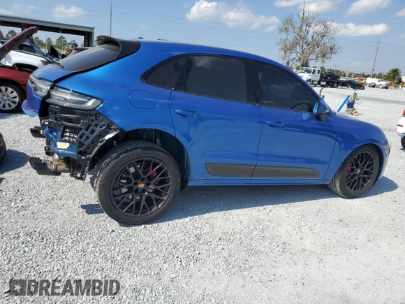 2020 Porsche Macan GTS with VIN WP1AG2A56LLB56387, listed as a Copart auction lot 44793335 with 37,916 mi miles and Salvage Title. Bid and sale history available at DreamBid. Image 3.