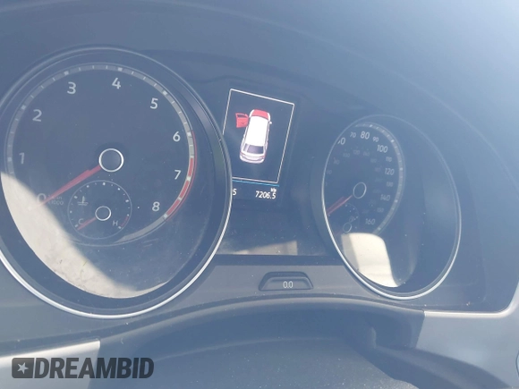 2019 Volkswagen Atlas SE with VIN 1V2DR2CA2KC547116, listed as a IAAI auction lot 41840372 with 102,625 mi miles and . Bid and sale history available at DreamBid. Image 7.
