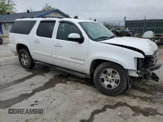 2008 Chevrolet Suburban LTZ with VIN 3GNFC16J58G313471, listed as a Copart auction lot 46770114 with 251,801 mi miles and Salvage Title. Bid and sale history available at carsss.com. Image 4.