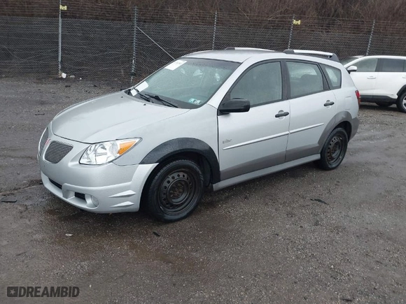 2008 Pontiac Vibe with VIN 5Y2SL65848Z410471, listed as a IAAI auction lot 41741501 with 299,999 mi miles. Bid and sale history available at carsss.com. Image 2.