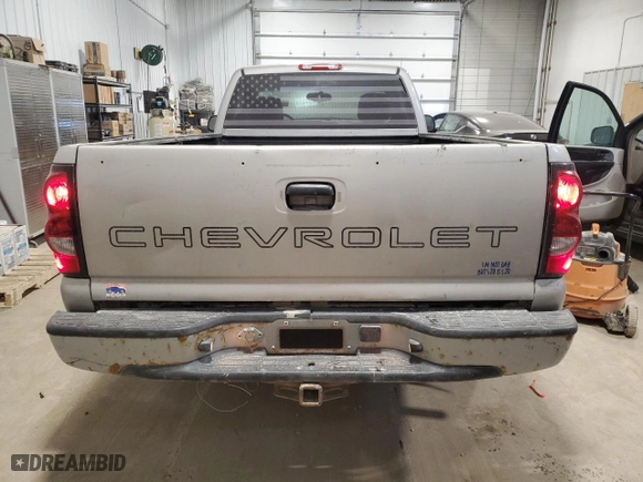 2005 Chevrolet Silverado 1500 Work Truck with VIN 1GCEC14X55Z166298, listed as a Copart auction lot 87668845 with NaN miles and Salvage Title. Bid and sale history available at carsss.com. Image 6.