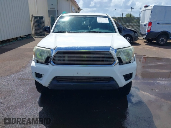 2014 Toyota Tacoma PreRunner with VIN 5TFJX4GN4EX032845, listed as a IAAI auction lot 41915723 with 163,978 mi miles and . Bid and sale history available at DreamBid. Image 13.