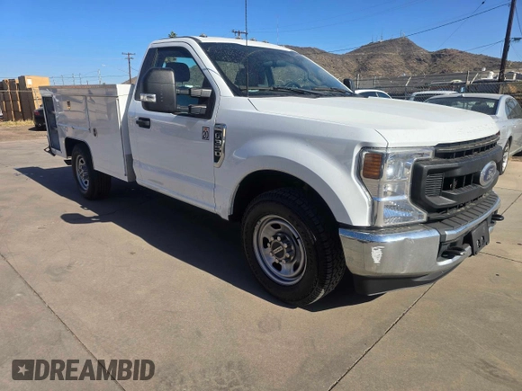 2022 Ford F-350 with VIN 1FDRF3E67NEC97018, listed as a Copart auction lot 41948425 with 60,422 mi miles and Salvage title. Bid and sale history available at DreamBid. Image 1.