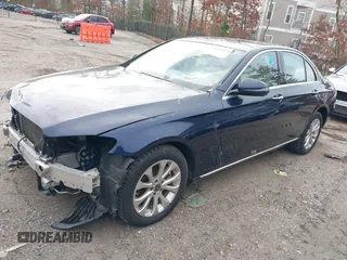 2019 Mercedes-Benz E-Class E 300 with VIN WDDZF4KB6KA531167, listed as a IAAI auction lot 41355270 with 54,611 mi miles. Bid and sale history available at carsss.com. Image 2.