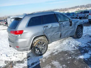 2018 Jeep Grand Cherokee High Altitude with VIN 1C4RJFCG5JC355584, listed as a IAAI auction lot 41403722 with 96,273 mi miles. Bid and sale history available at carsss.com. Image 4.