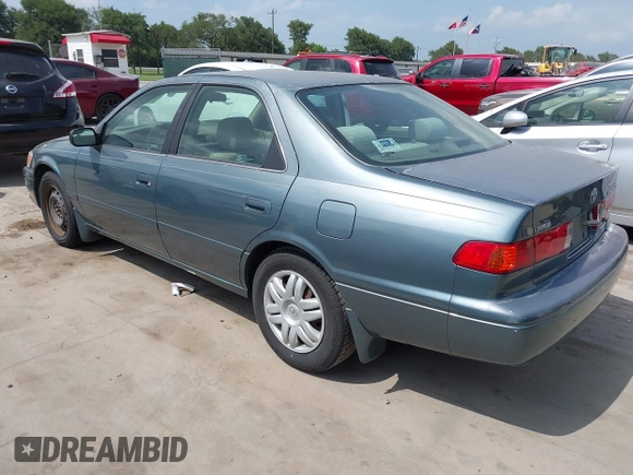 2001 Toyota Camry CE z VIN JT2BG22K310536515, wystawiony jako IAAI lot #42409847 z przebiegiem 205 978 mil mil oraz . Historia ofert i sprzedaży dostępna na DreamBid. Obrazek 3.
